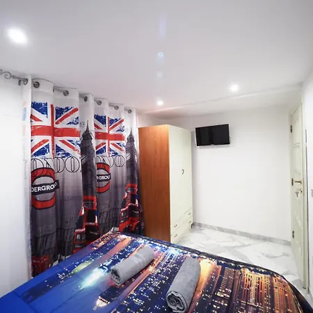 Bed & Breakfast R.g. House Neapol